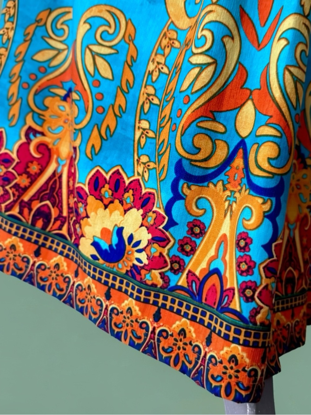 Vibrant Turquoise & Gold Print Maxi Dress with Deep V-Neck - Picture 11 of 16